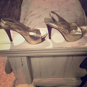 Jessica Simpson gold heels